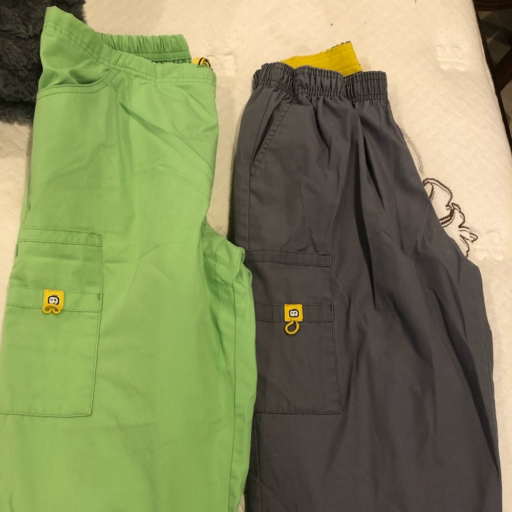 Scrub pants • Bundle•